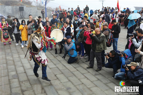 四川羌寨休溪的十年发展:人均收入增长近10倍