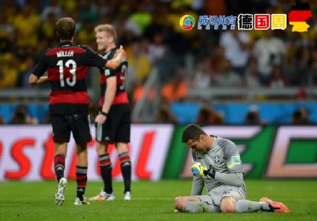 【世界杯战术板】回眸巴西1-7德国 冒进巴西惨遭德国吊打