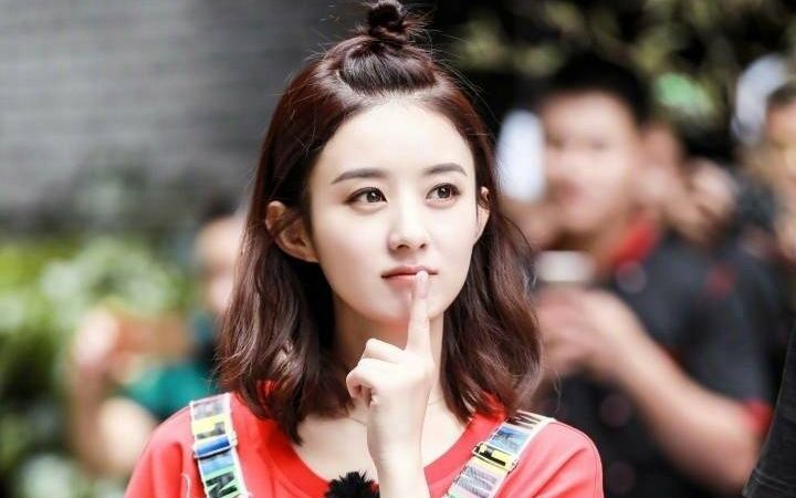 赵丽颖新剧今晚首播，收视率能否再创神话？网友：会员充好就等你