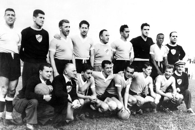 【世界杯翻译官】1930年世界杯:乌拉圭队的夺