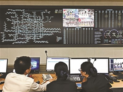 大公司要闻速览丨小鸣单车进入破产程序；支付宝影院海报道歉