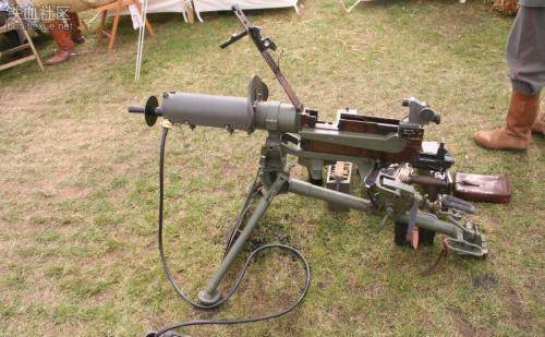 德国一战时的单兵装备,品种不多但个个实用,代