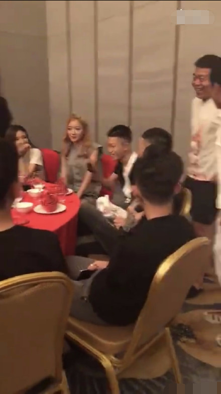 牌牌琦现身网红刘大美生日会,牌牌琦被封杀,曾