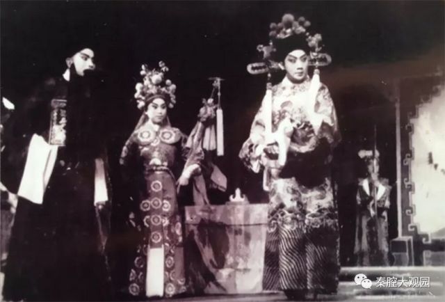 也曾合作《四进士》,李继祖扮演宋士杰,马友仙成了他的干女儿.