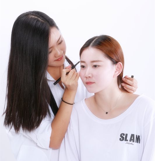 非常受用！送给不会化妆、不会穿衣的女生！