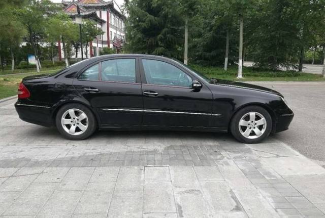 7万收台二手车,06款奔驰e280,工资全部用来加油了?