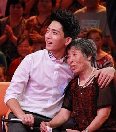 出生28天被亲妈抛弃，7岁见面却叫了声阿姨，他的童年好可怜！（组图） - 19