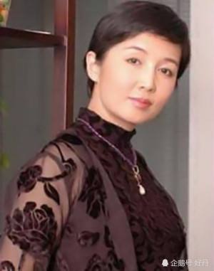 《手机》被影射女主持人和晶点赞崔永元:清者