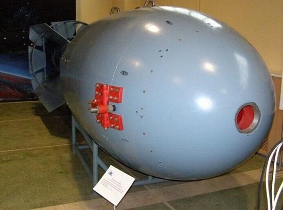 历史上最大和最小核弹是什么?最大的是沙皇核弹,最小的是大卫