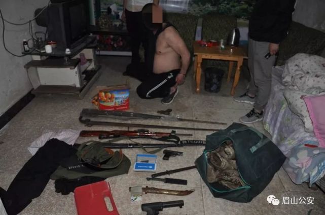 眉山男子冒充特警大队队长 骗取财物60余万