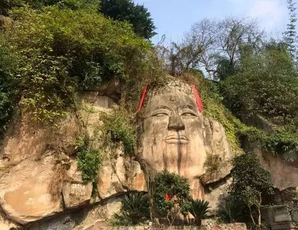 宜宾这个景点,必来!就在城区,耍法还多