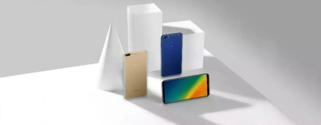 299元!联想Z5发布:刘海屏+极光色,听说苹果小