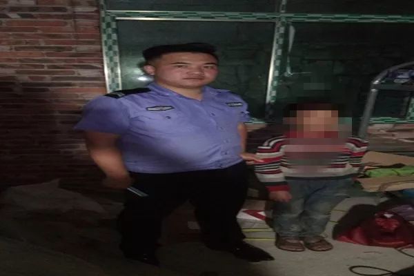 邵阳一熊孩子多次偷钱偷手机 只为玩网络游戏