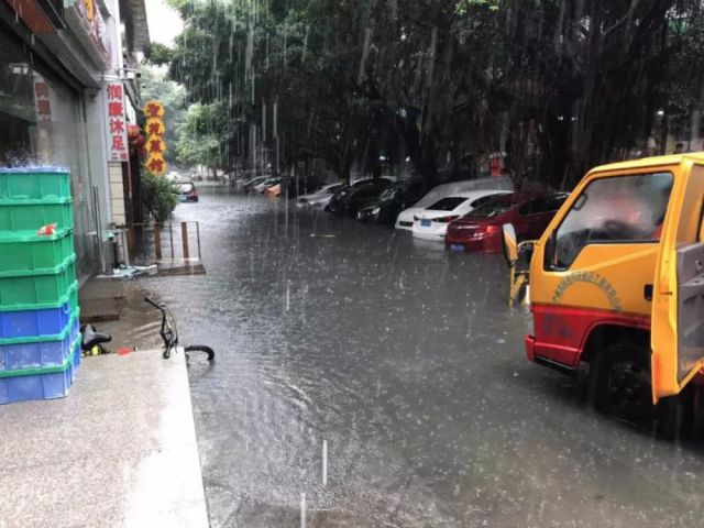 超级大暴雨!水淹全广州!原因只有一个,就是