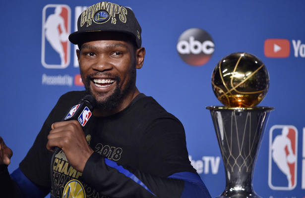 总决赛MVP11张选票结果揭晓 腾讯一票投给杜