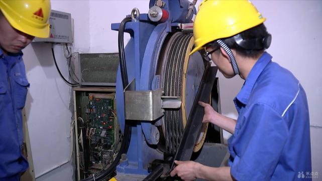 嘉兴平均每天都有电梯困人发生 你遇到过吗?