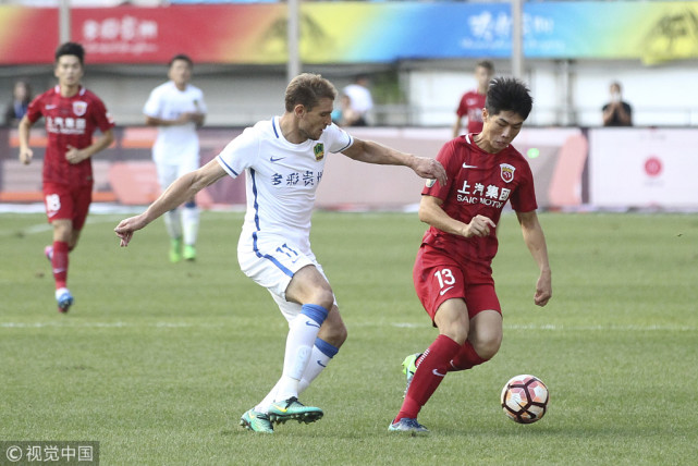 名记:上港夏季转有人离开〈内援〉 魏震有望同