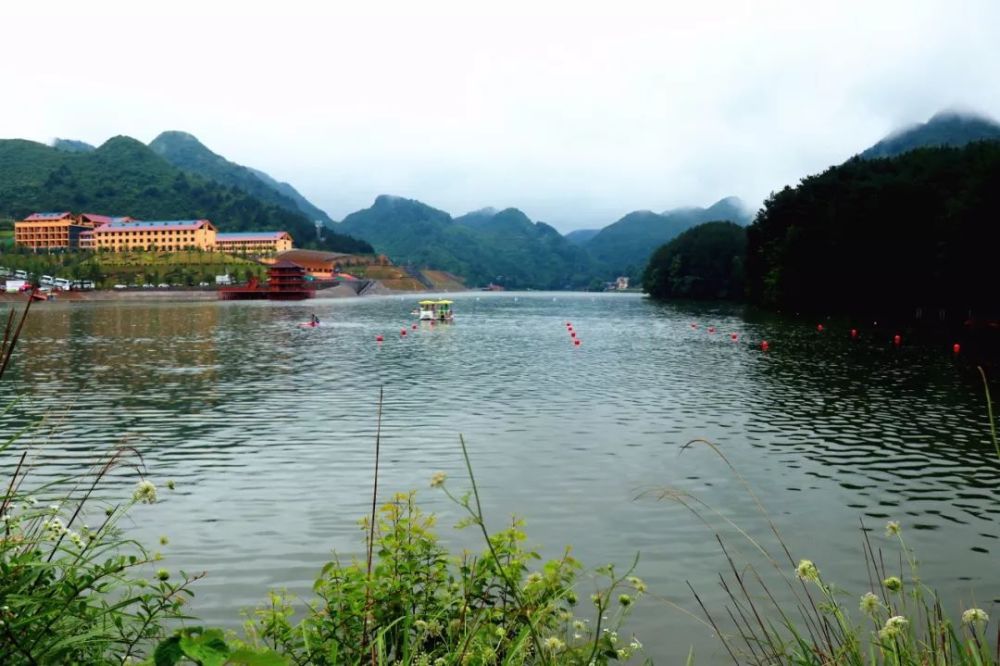 绥阳卧龙湖,让你领略一池湖水的风情