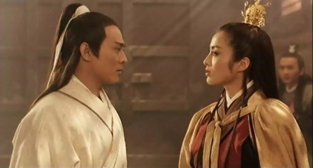 我偏要勉强的背后:我们都想做赵敏,发现活成周