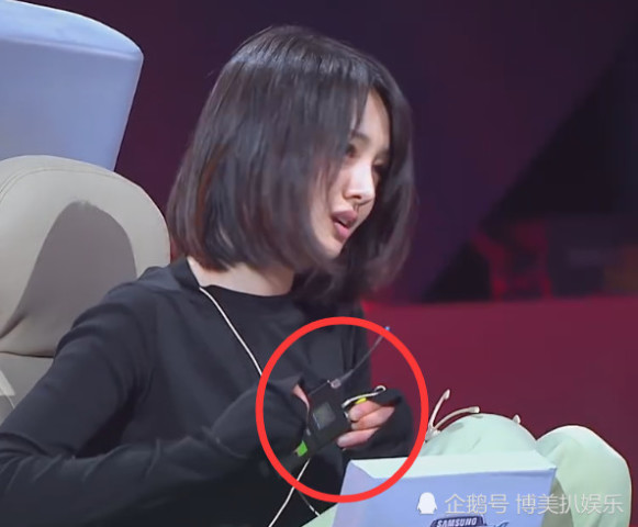 郑爽赢了比赛怒怼裁判,吴尊撒贝宁努力安慰,唯