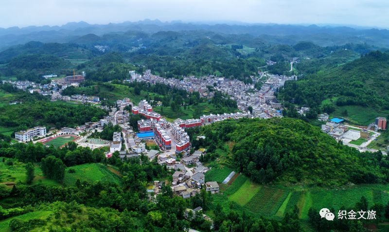 黔西,清镇三县(市)交界重要的物资集散地之一,龙场镇位于织金县东部