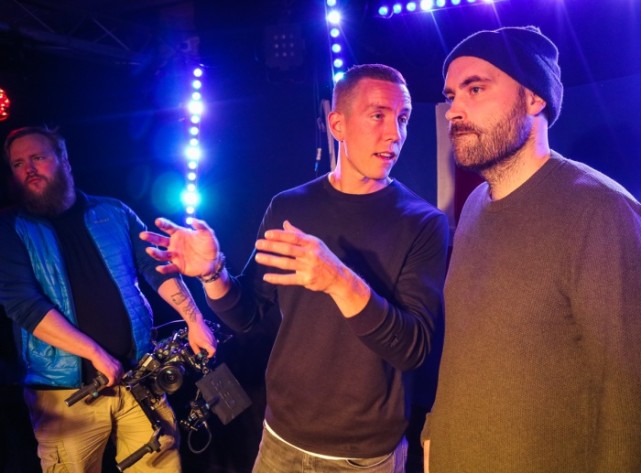 他让梅西成为配角!冰岛门将竟是名导演 守门只