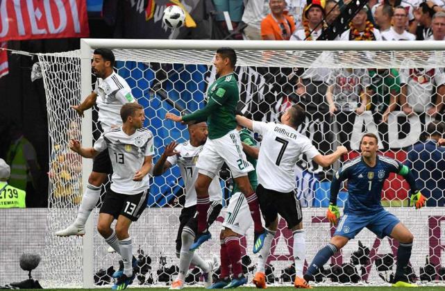 世界杯前招嫖30人的墨西哥赢了 禁欲的德国却输了