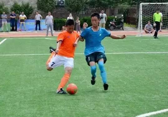 诸暨这所偏远山村小学 足球队踢出浙江省一等