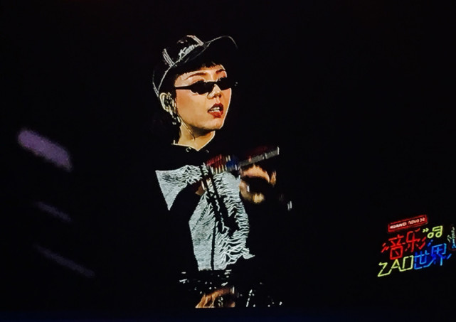 一线|欧阳靖、吴莫愁坐镇全国校园外语歌手大