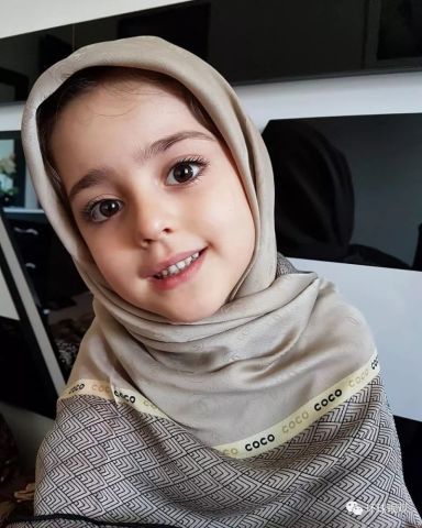 网友眼中的全球最美女童-伊朗小美女mahdis 长大了前途不可限量