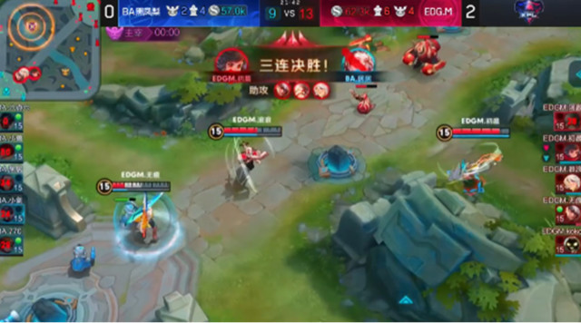 KPL综述:4:0横扫BA黑凤梨 EDGM晋级总决赛