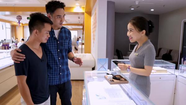 《约吧》上演“骗婚”大战 徐璐黄景瑜拍婚纱照