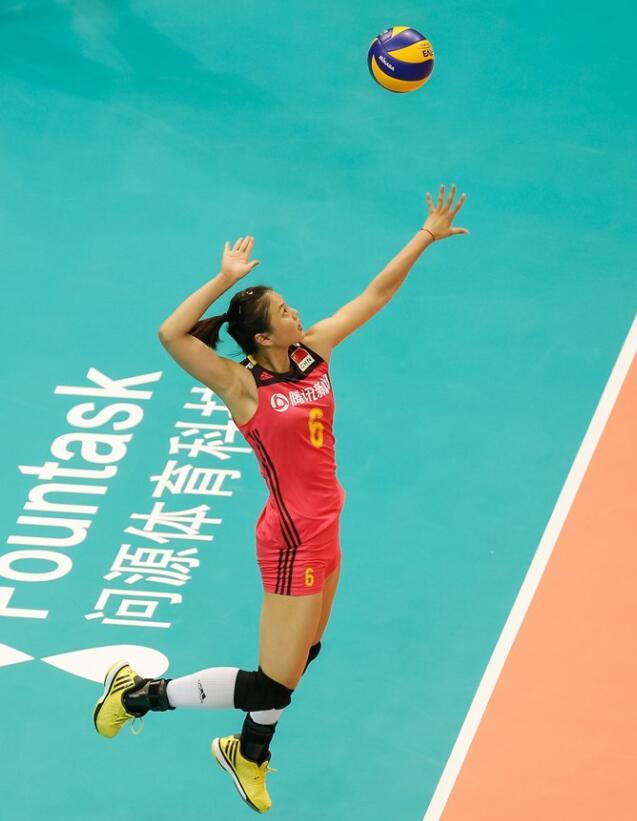 央视:中国女排发球性能提升 朱婷彰显队长风范