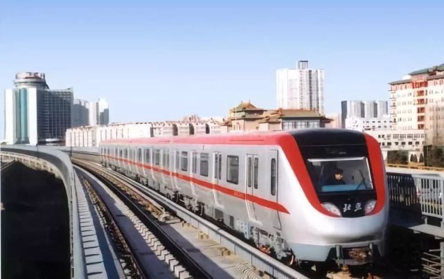 副中心线将增加与城轨换乘站八通线这站入口将改造