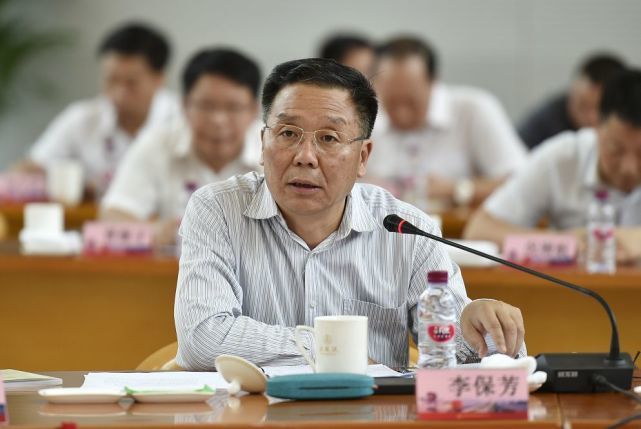 茅台集团:上半年利润同比增长约51%