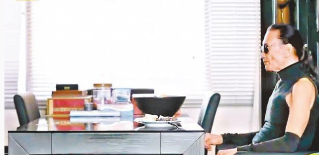 一线|82岁谢贤自曝不恋爱的日子真无聊,掌掴曾