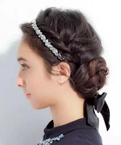 1分钟教你<em>编头发</em>,回头率增加100%!_订阅_腾讯