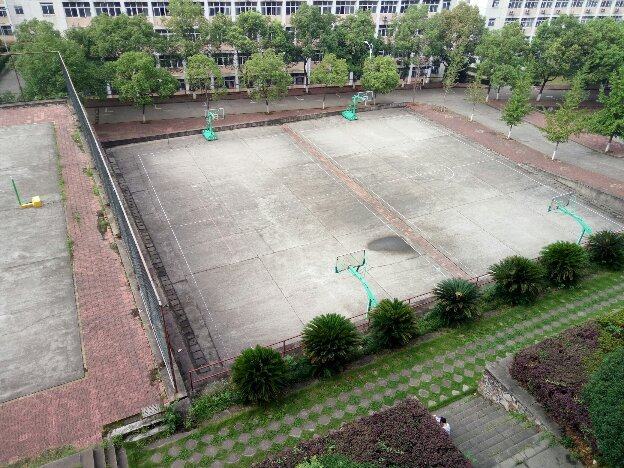 得罪教务科的下场?三年大学六次期末考,永远考