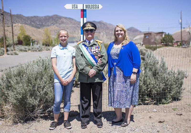 全球上唯一没有中国游客的国家,不接受移民,最