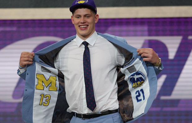 专访湖人新秀:詹皇很伟大 但我更爱击败他的那