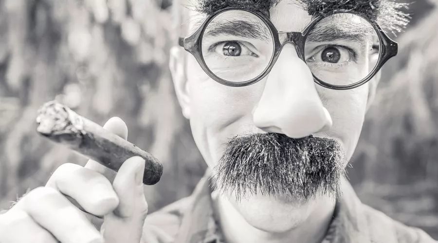 进群之后怎么自我介绍,才会获得群友的热烈回