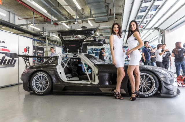 福利】来AMG驾驶学院 你也可以成为赛车手!