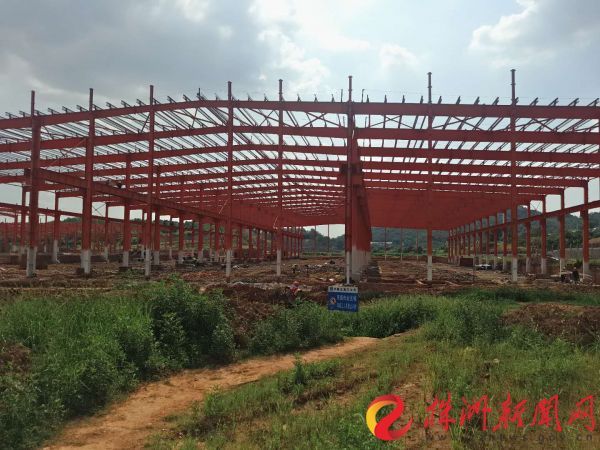 株洲中车物流基地库房钢结构主体基本完工 预