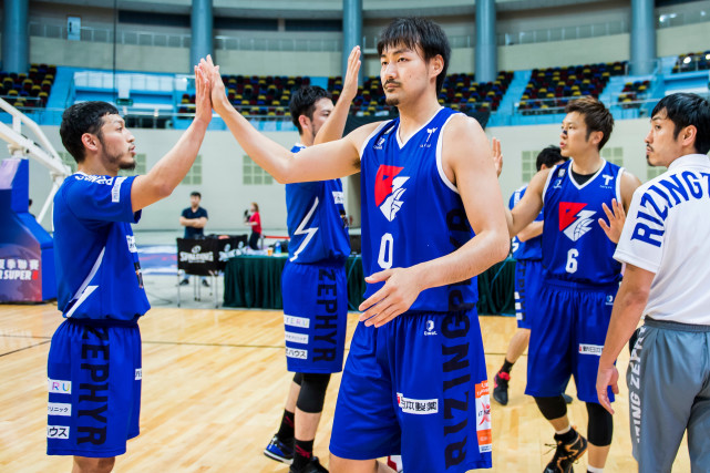 日籍归化球员征战超级8联赛:4岁东渡 最爱热干