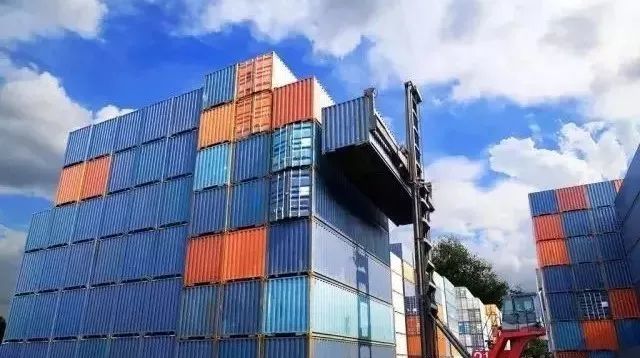 集装箱租赁 (container leasing)