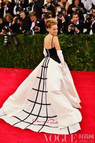 什么是Met Ball?女神穿什么去Met Ball?