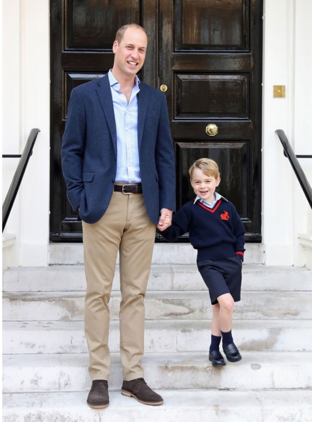 英国皇室乔治小王子迎来五岁生日,多图盘点五