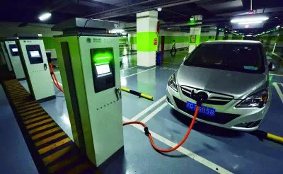 北京电动车充电收服务费,真相究竟是啥?
