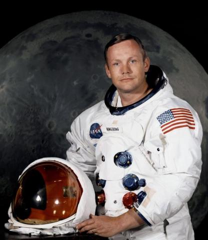 登月第一人曾在月球看到过其他生物,难道是来