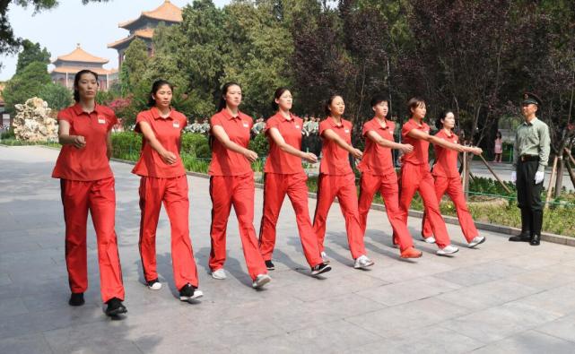 中国女排亚运立足于拼 郎平:里约冠军不代表亚